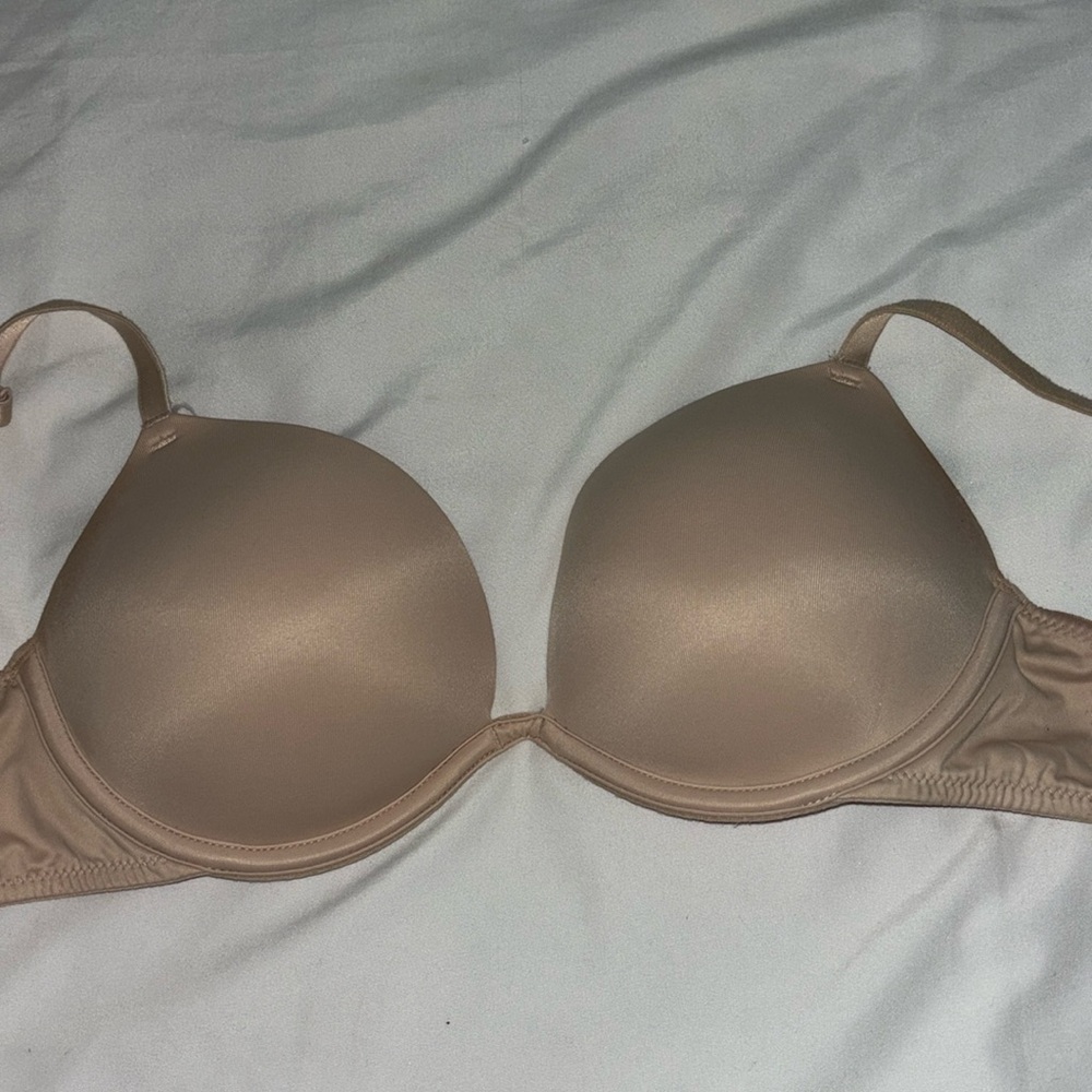 VS Pink push up bra